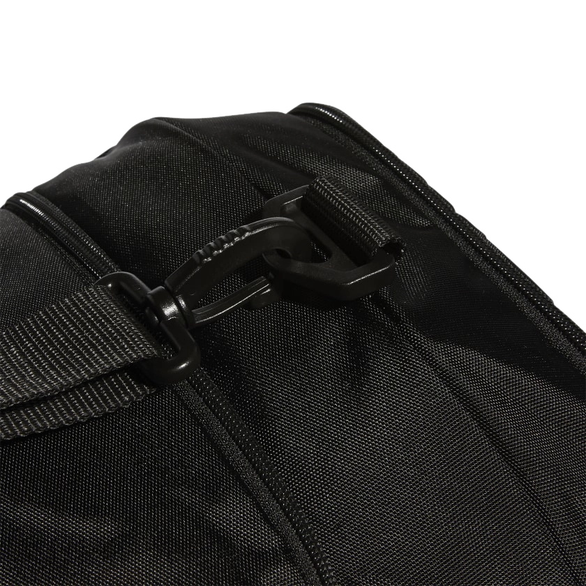 Defender IV Medium Duffel