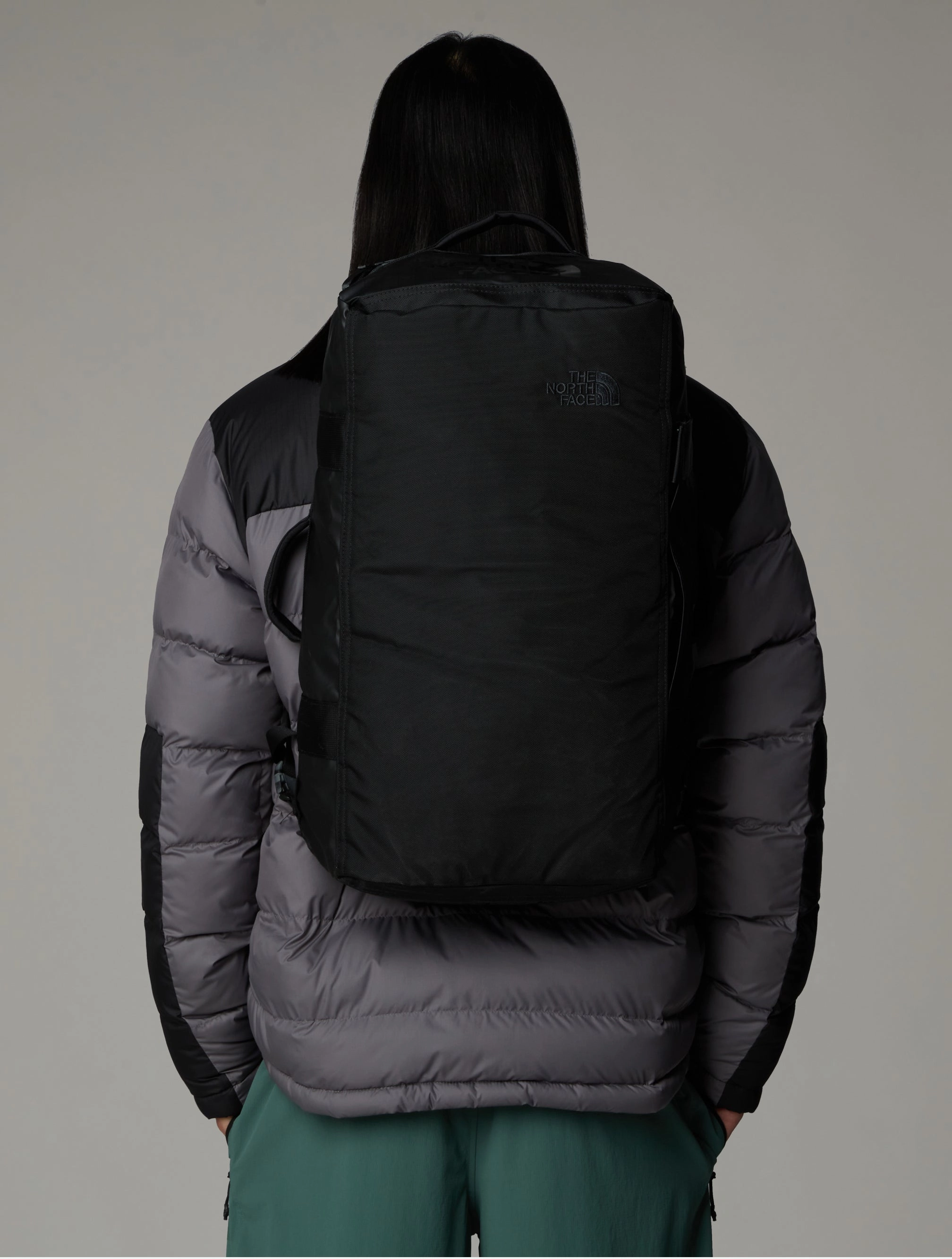 Nylon Camp Voyager 32 Liters Black Duffle Bag